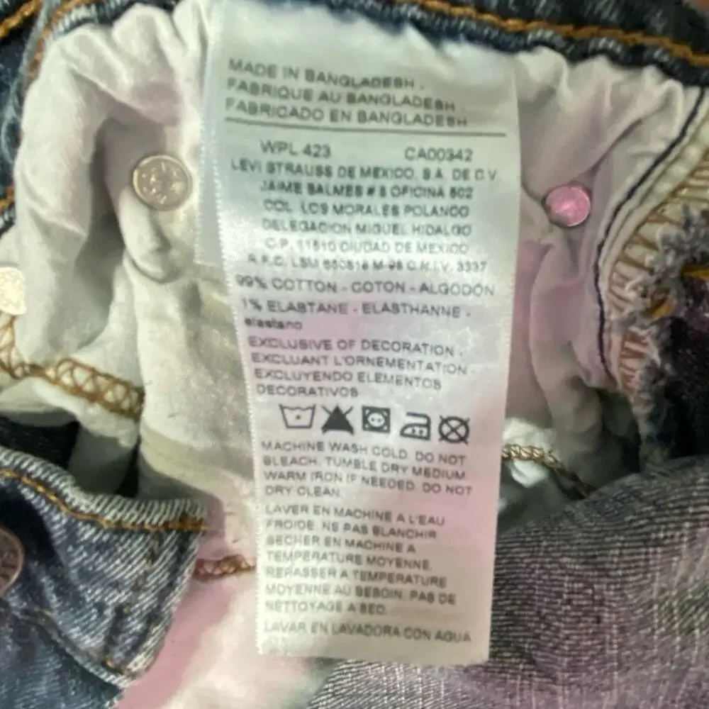 LEVIS Signature Series “RelaxedFit”  Mens Jeans Size 40 x 32